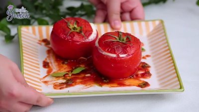 Yumurtalı Domates Dolması Tarifi