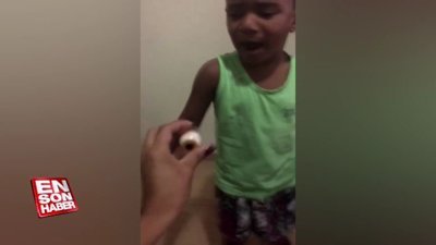 Göz çıkma şakasıyla aklı giden çocuk