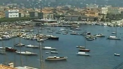 Brigitte Bardot filminden lüksün adresi: Saint Tropez