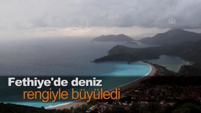 Fethiye'de deniz, rengiyle büyüledi