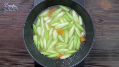 Zeytinyağlı Pırasa Tarifi