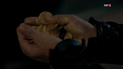Diriliş Ertuğrul - Altınların Akıbeti