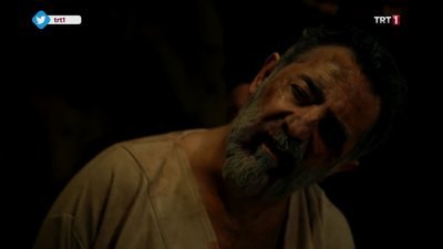 Diriliş Ertuğrul - ‏Artuk Bey: Zalimlere dilimiz laldir…