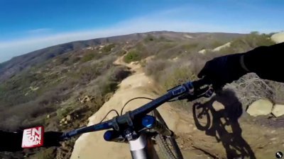 Muhteşem dağ bisikleti performansı