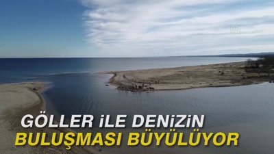 Göller ile denizin buluşması büyülüyor