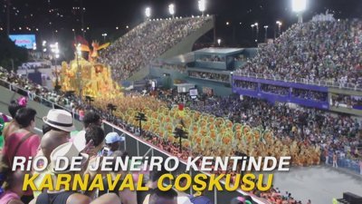 Rio de Janeiro kentinde karnaval coşkusu
