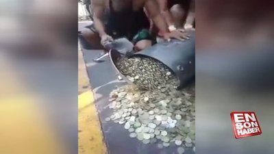 Dünyanın en dolu kumbarası