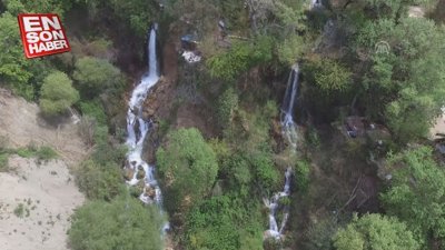 Su perisi Daphne'nin 'gözyaşları' olarak bilinen Harbiye Şelaleleri'nde ilkbahar