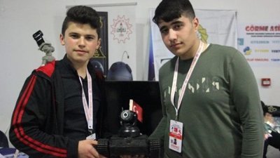 Tokatlı lise öğrencisi terörle mücadele için icat yaptı