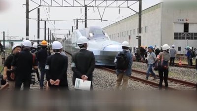 Japonya süper hızlı mermi trenini tanıttı