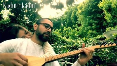 Kadir Doğulu saz çaldı Neslihan Atagül uyudu