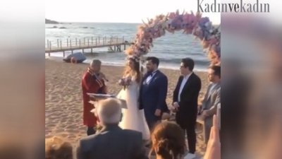 Eser Yenenler ile Berfu Yıldız evlendi 