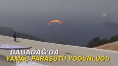 Babadağ'da yamaç paraşütü yoğunluğu