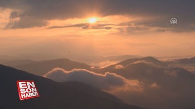Zigana Dağı'nda sis ve gün batımı güzelliği