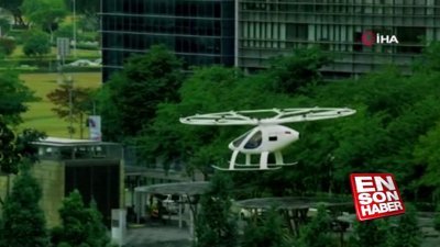 Singapur'da uçan taksi ilk şehir turunu attı