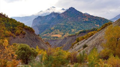 Tunceli ormanları sonbahar renkleriyle bir başka güzel