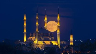 Edirne'de dolunay fotoğrafseverlere doyumsuz anlar yaşattı