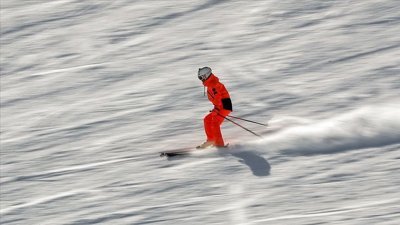Andorra düşük vergilerden ve kayak turizminden kazanıyor