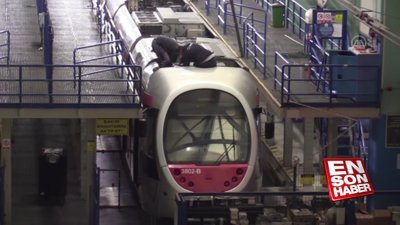 Türkiye'nin ilk raylı sistemler aküsü üretildi