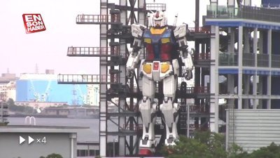 18 metrelik dev Gundam robotu yürümeye başladı