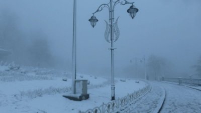 Çamlıca Tepesi, beyaz örtüyle kaplandı