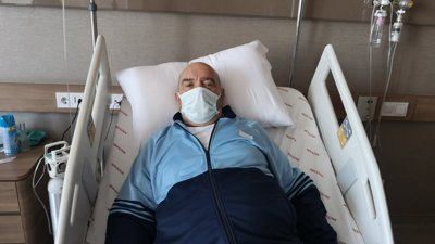 İstanbul'da karnında 9.5 santimlik şişlik tespit edilen adam doktorları şaşırttı