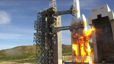 ABD, NROL-82 casus uydusunu fırlattı