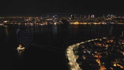 İstanbul’da 500 dronla ışık gösterisi