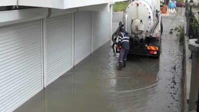 Bolu’da sağanak yağış su baskınlarına neden oldu