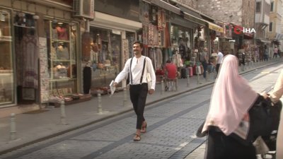 Modern Zaman Seyyahı: 80 günde parasız dünya turu yaptı