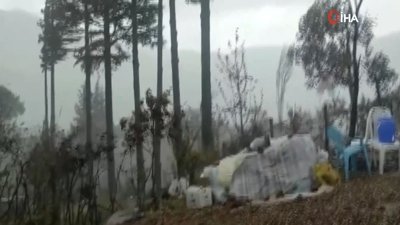 Adana Kozan'da sağanak ve dolu yağışı etkili oldu