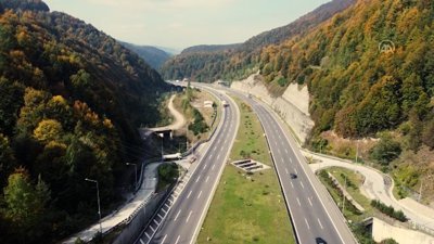 Bolu Dağı'nda sonbaharın renkleri havadan görüntülendi