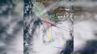 Rick Kasırgası'nın Meksika'yı vurması bekleniyor