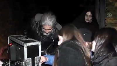 İzmir'in hayalet köyü Lübbey'de korku filmi çekiliyor