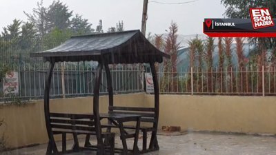 Küçükçekmece'de yağmurla karışık dolu yağdı