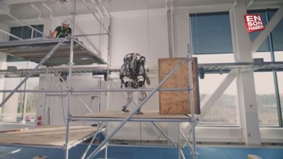Boston Dynamics'in robotu hünerlerini sergiledi