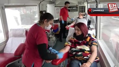 Çanakkale'de vatandaşlar deprem bölgesine kan bağışlıyor