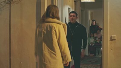 Camdaki Kız 73. Bölüm Fragmanı