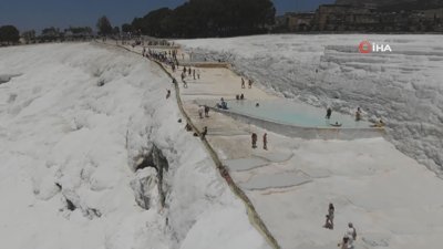 Pamukkale'de Ramazan Bayramı yoğunluğu