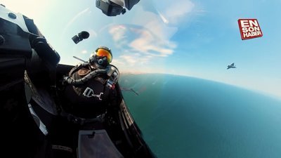 Kızılelma ve SOLOTÜRK'ten tarihi uçuş