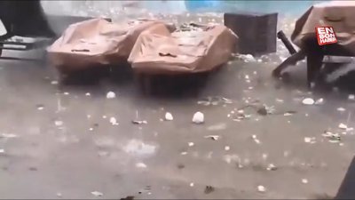 ABD'de aniden bastıran dolu yağışı