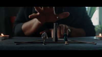 Kent Mezarlığında Sızıntı Fragman