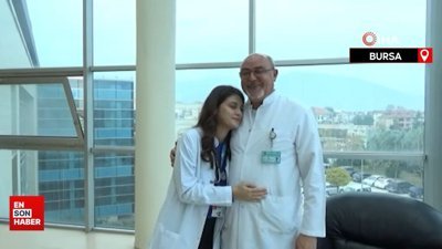 Bursa'da baba kız aynı hastanede şifa dağıtıyor