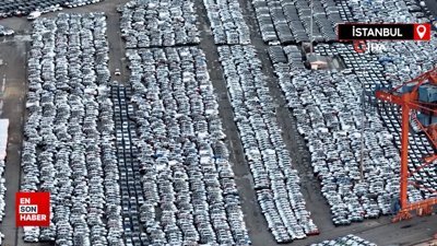 Satılmayı bekleyen binlerce ithal sıfır araba havadan görüntülendi