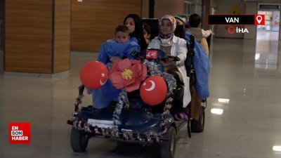 Van’da çocukların ameliyata transferleri eğlenceye dönüştü