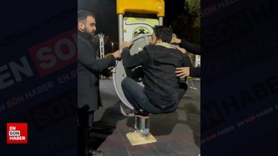 Erkek arkadaş grubu bir araya gelince olanlar kamerada