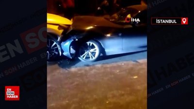 İstanbul'da ehliyetsiz ve alkollü sürücü park halindeki araçlara çarptı