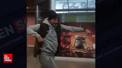 Çocuklarıyla vedalaşma anını eğlenceli hale çeviren baba