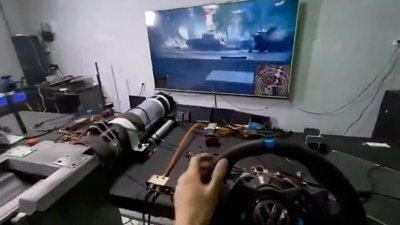 Gençlerin tank oyunu oynamak için kurduğu sistem