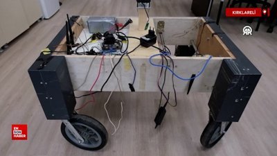 Üniversite öğrencilerinden yabani otla mücadele için yapay zekalı robot